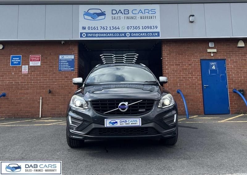 Used Volvo XC60 R-Design 181 HP (133 kW) 2015 Grey SUV