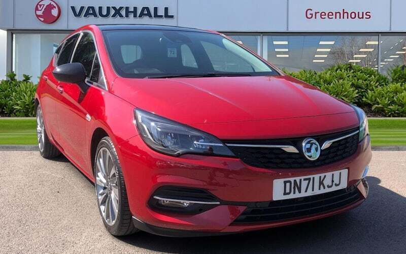 Red Used 2021 Vauxhall Astra Edition Hatchback | £13,005 (Fair price) - Image 1/4