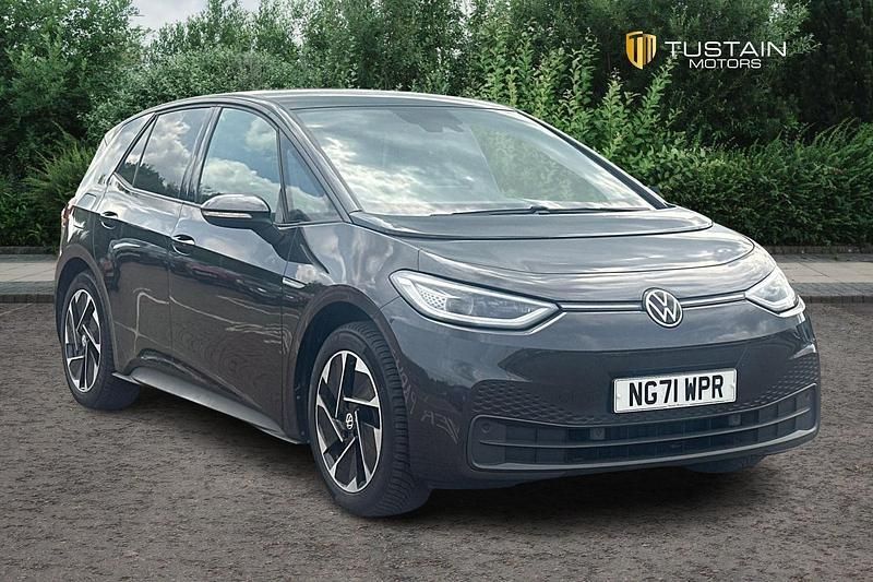 Grey Used 2022 VW ID.3 Pro Performance Hatchback | £16,999 (Fair price) - Image 1/4