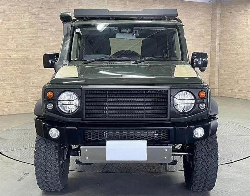 Used Suzuki Jimny SZ5 101 HP (74 kW) 2024 Green SUV