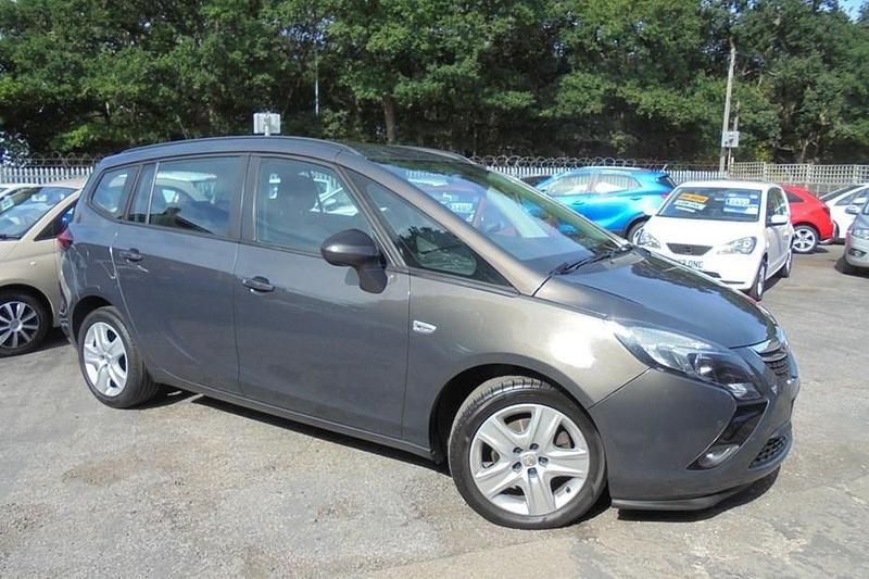 Used 2015 Vauxhall Zafira Tourer MPV | £4,995 (Fair price) - Image 1/1