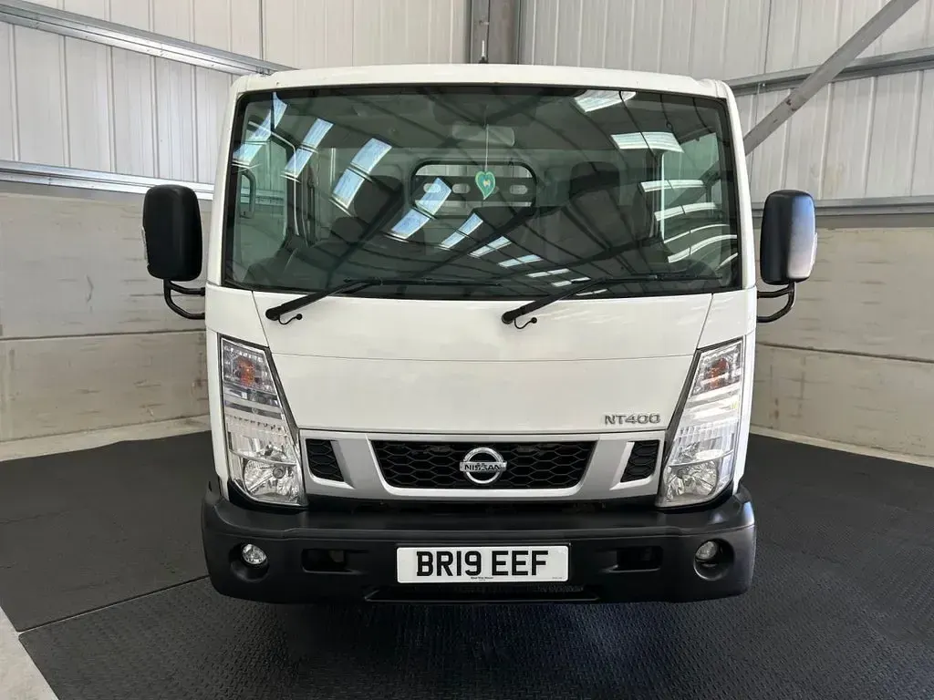 Used Nissan Cabstar 130 HP (95 kW) 2019 White Pickup
