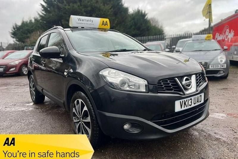 Black Used 2013 Nissan Qashqai 360º SUV | £4,490 (Fair price) - Image 1/1