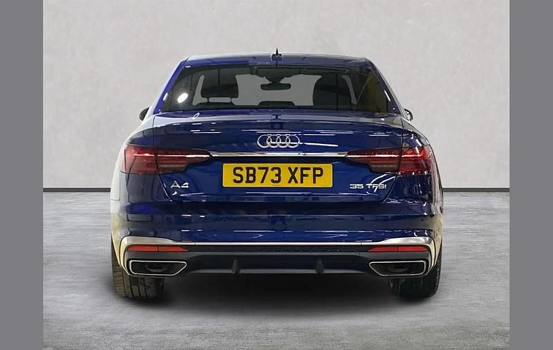 Used Audi A4 S-Line 147 HP (108 kW) 2024 Blue Sedan