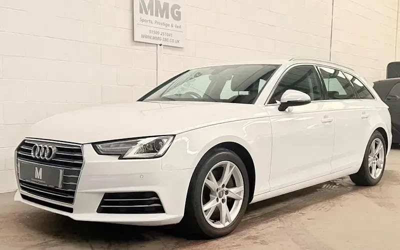 Gebraucht Audi A4 Sport 190 PS (139 kW) 2017 Weiß Kombi