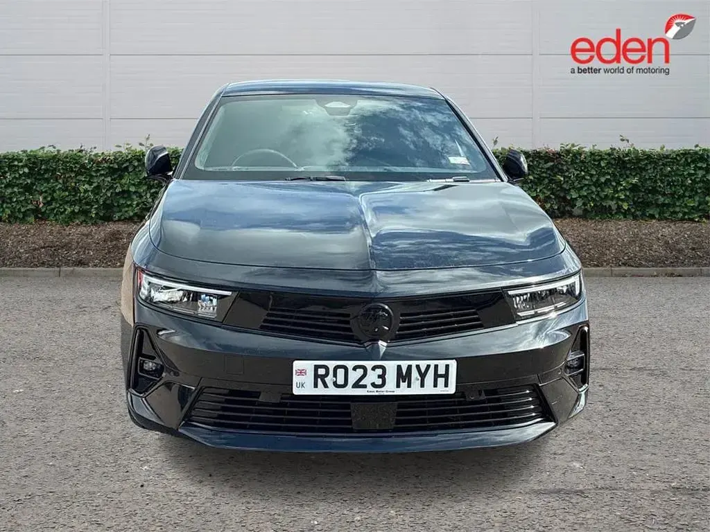 Used Vauxhall Astra 131 HP (96 kW) 2023 Hatchback
