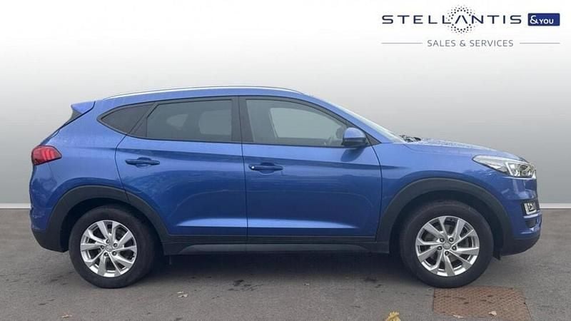 Blue Used 2019 Hyundai Tucson SE SUV | £10,355 (Fair price) - Image 1/4