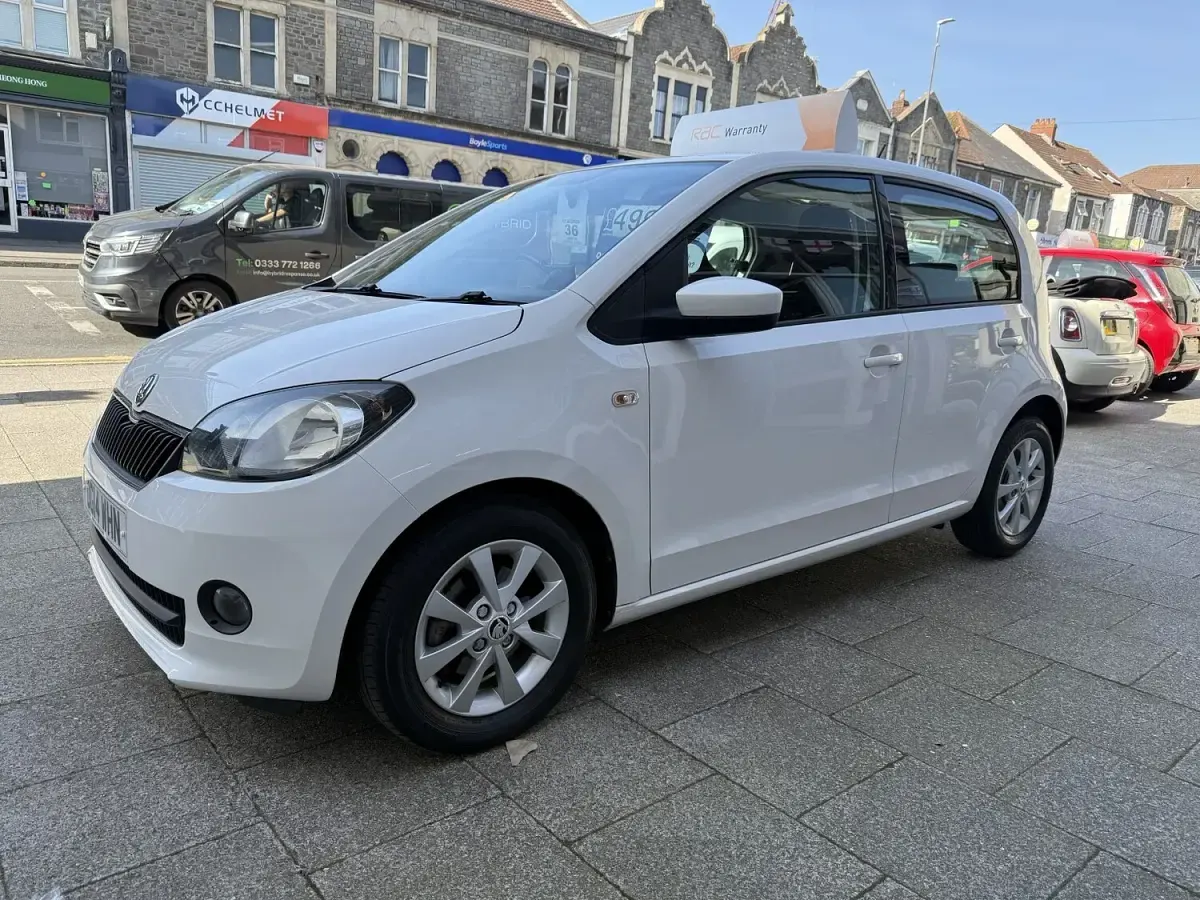 Used Skoda Citigo Elegance 2014 White Hatchback