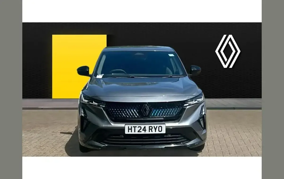 Used Renault Rafale Techno Esprit Alpine 200 HP (147 kW) 2024 Grey SUV