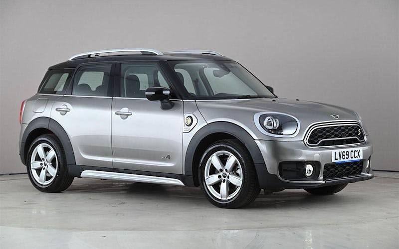 Begagnad Mini Cooper S Classic 224 HK (164 kW) 2020 Halvkombi