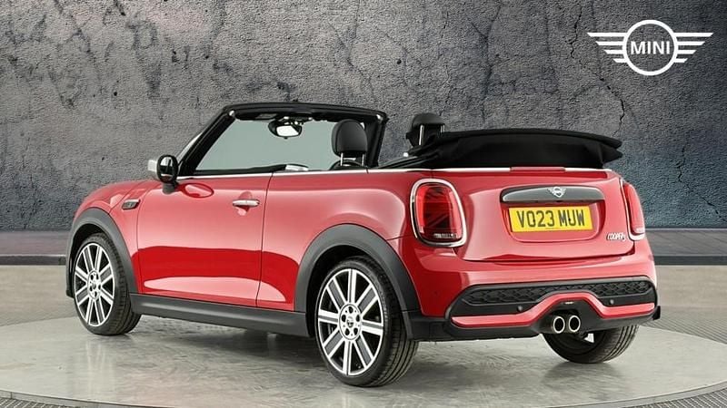 Used Mini Cooper S Exclusive 176 HP (129 kW) 2023 Red Hatchback