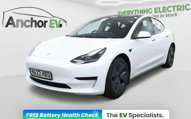 Used Tesla Model 3 Standard Range 180 kW (245 HP) 2021 Sedan
