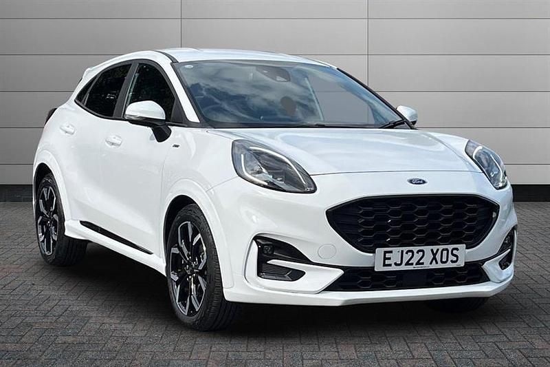 Frozen white Used 2022 Ford Puma ST-Line X Hatchback | £17,000 (Fair price) - Image 1/3