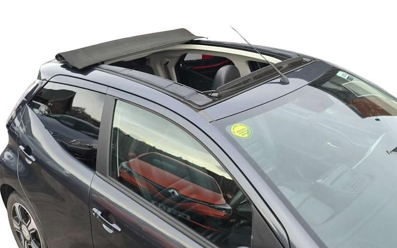 Used Toyota Aygo X-clusiv 69 HP (50 kW) 2016 Hatchback