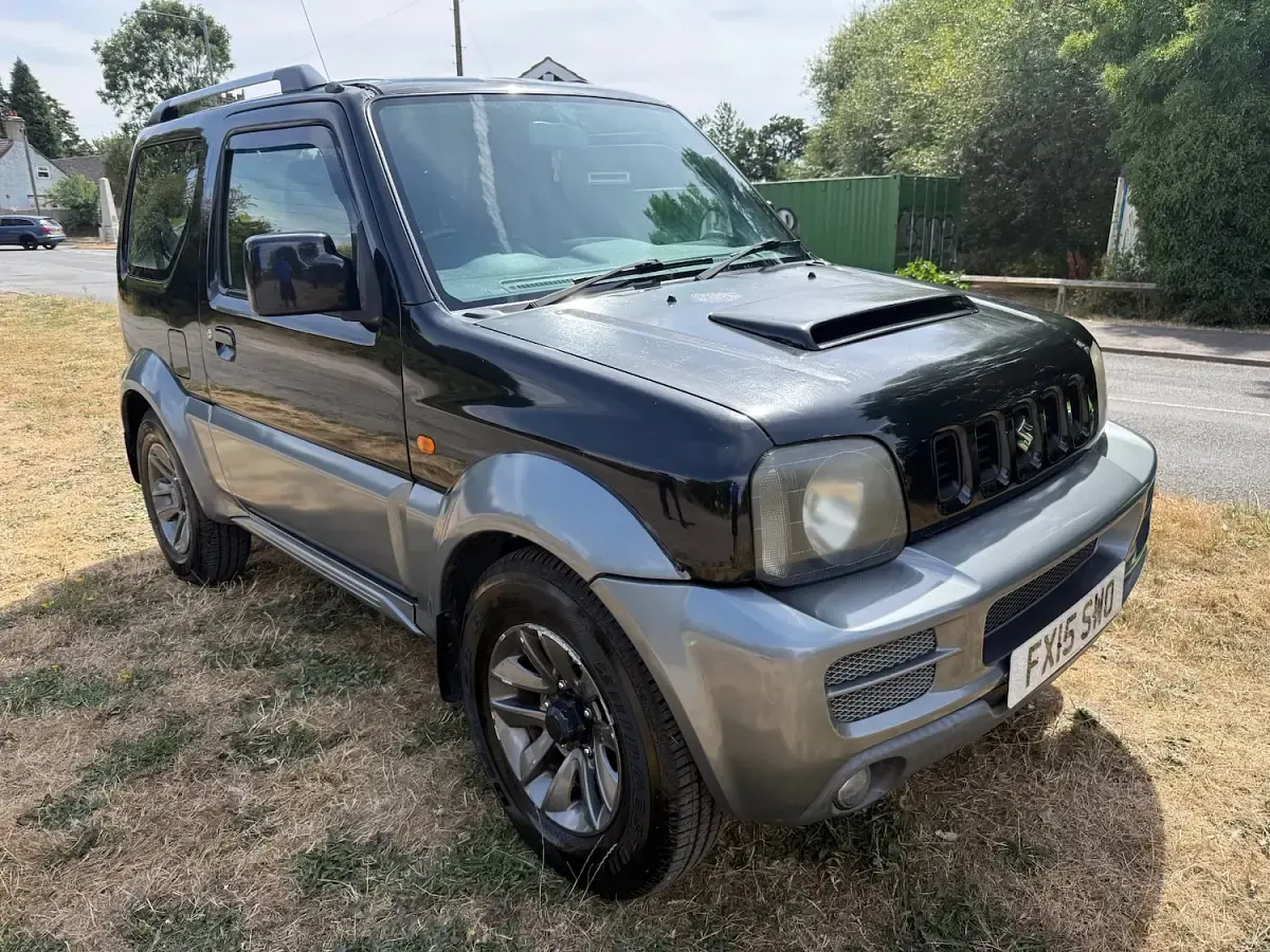 Used Suzuki Jimny SZ4 85 HP (62 kW) 2015 Black SUV