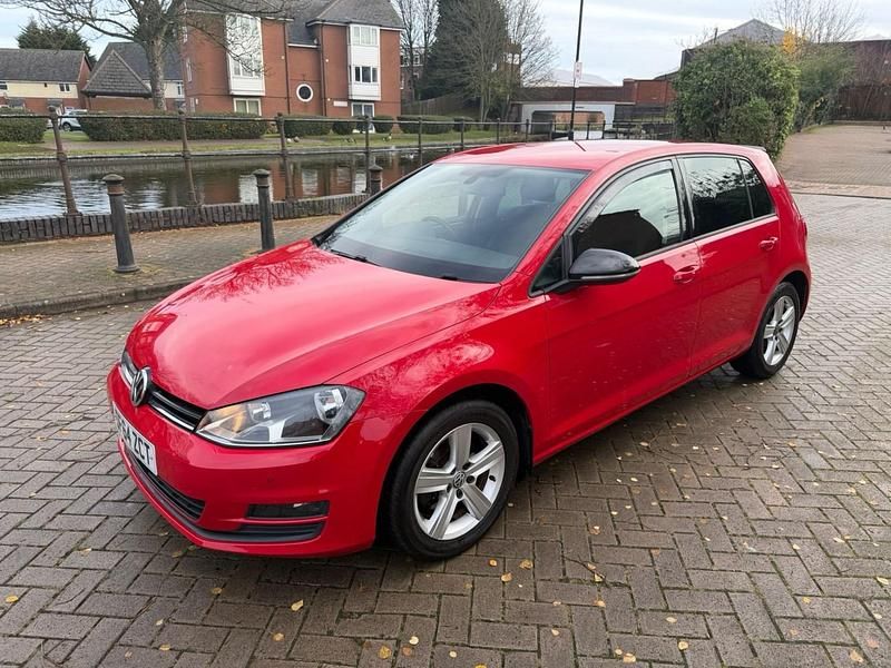 Used VW Golf VII Match 150 HP (110 kW) 2015 Red Hatchback