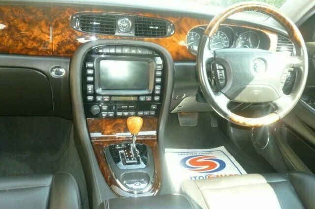 Used Jaguar XJ6 240 HP (176 kW) 2004 Sedan