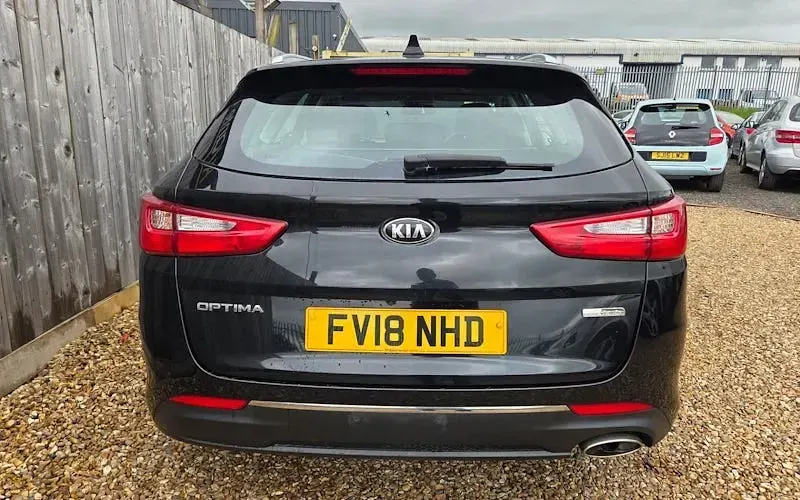Used Kia Optima 141 HP (103 kW) 2017 Black Estate