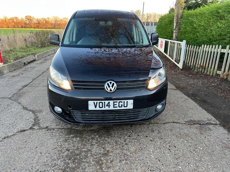 Used VW Caddy Maxi 140 HP (102 kW) 2014 Black MPV