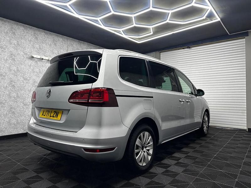 Used VW Sharan SE 150 HP (110 kW) 2021 Silver MPV