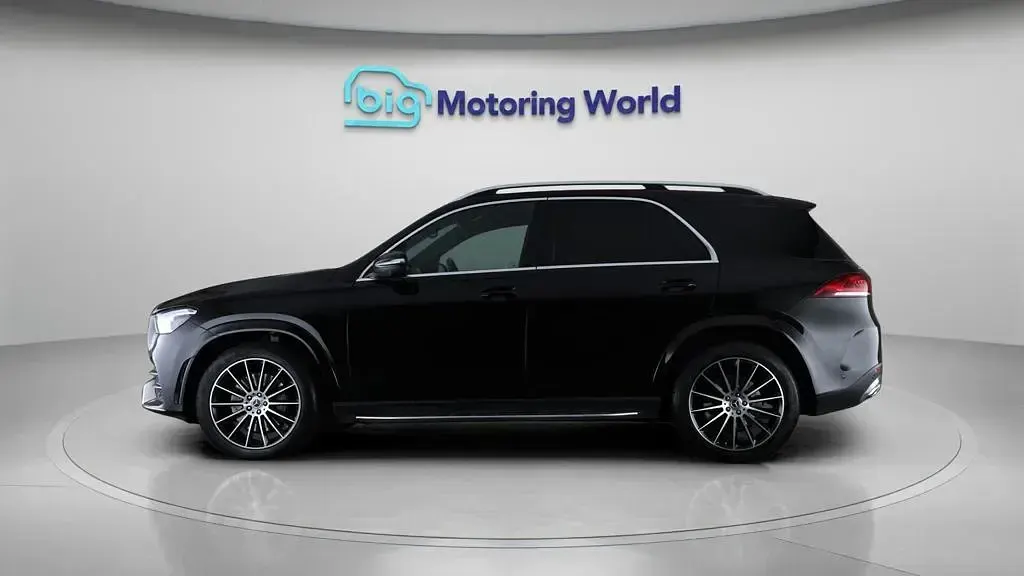 Used Mercedes GLE400 AMG line 330 HP (242 kW) 2022 Black SUV