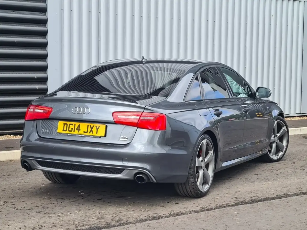 Usado Audi A6 Black Edition 2014 Gris Berlina