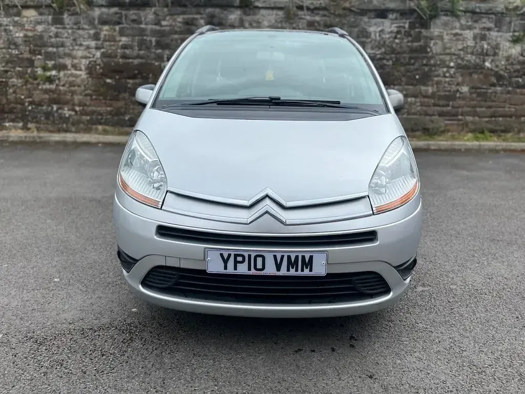 Used Citroën Grand C4 Picasso VTR Sport 110 HP (80 kW) 2010 Silver MPV