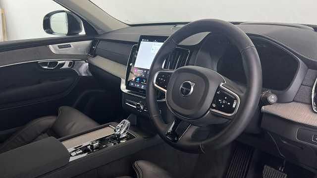 Used Volvo XC90 Ultra 247 HP (181 kW) 2025 SUV