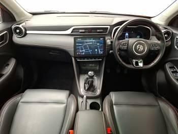 Used MG ZS Exclusive 111 HP (81 kW) 2023 Orange SUV