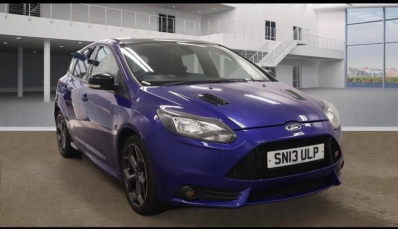 Blue Used 2013 Ford Focus ST Hatchback | £4,750 (Good price) - Image 1/4