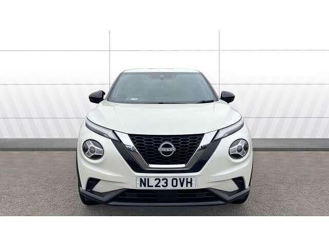 Used Nissan Juke N-Connecta 114 HP (83 kW) 2023 White SUV