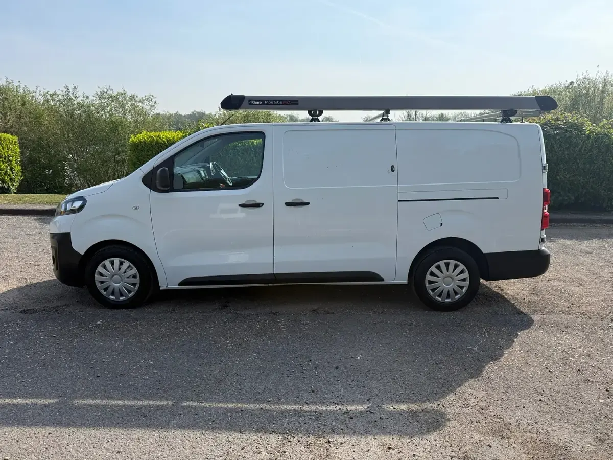 Used Citroën Dispatch 2021 White MPV