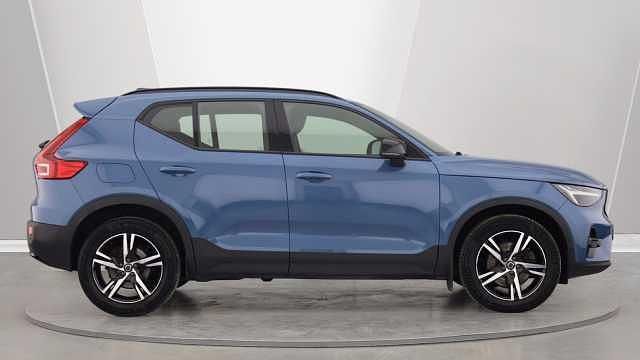 Used Volvo XC40 Plus 163 HP (119 kW) 2023 SUV