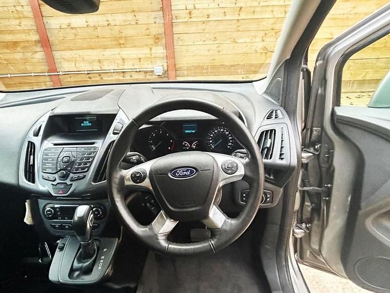 Used Ford Tourneo Connect Titanium 2018 Silver MPV