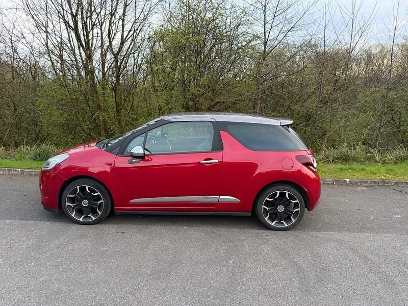 Used Citroën DS3 2015 Red Hatchback
