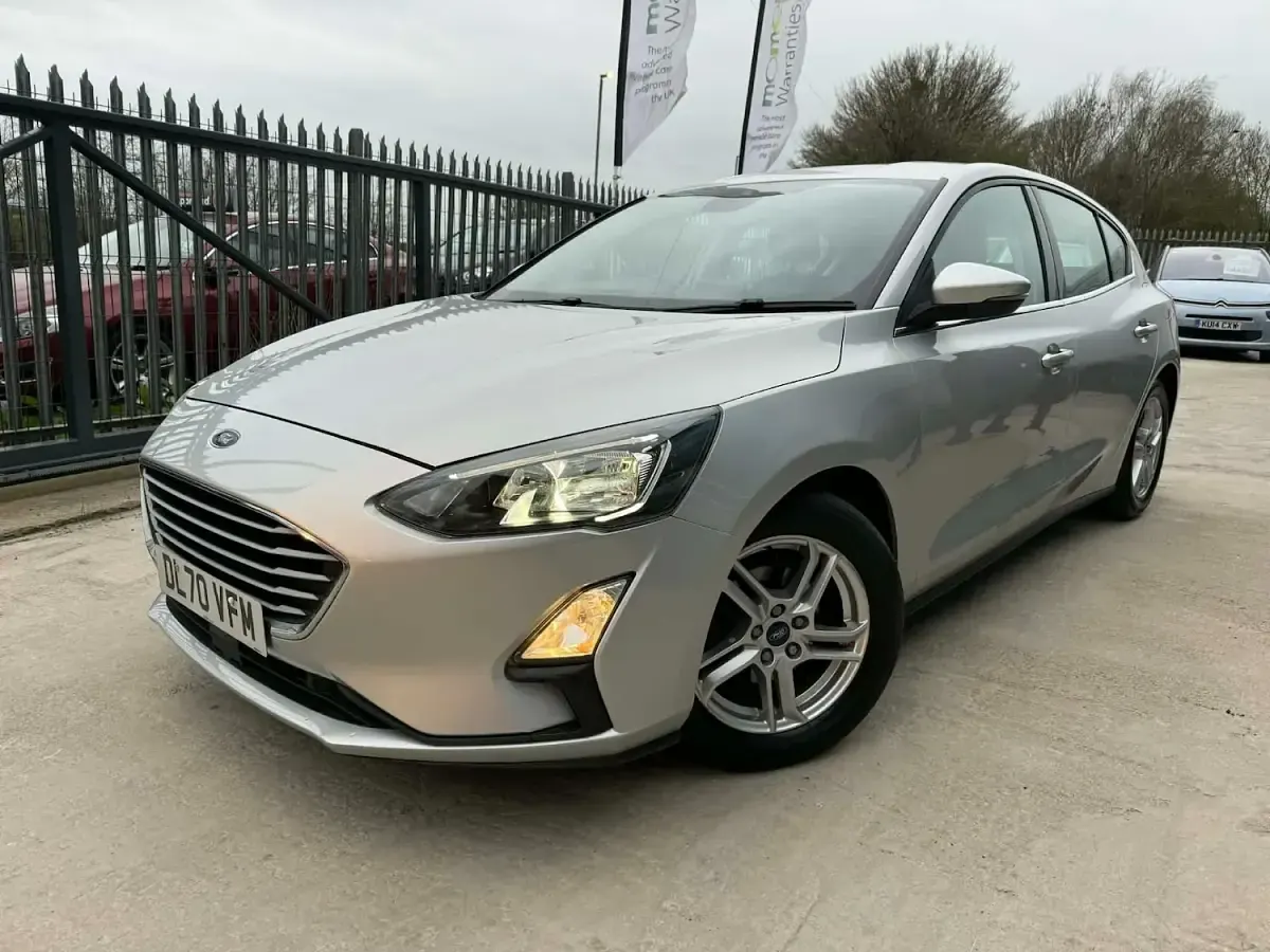 Used Ford Focus Zetec 2021 Silver Hatchback
