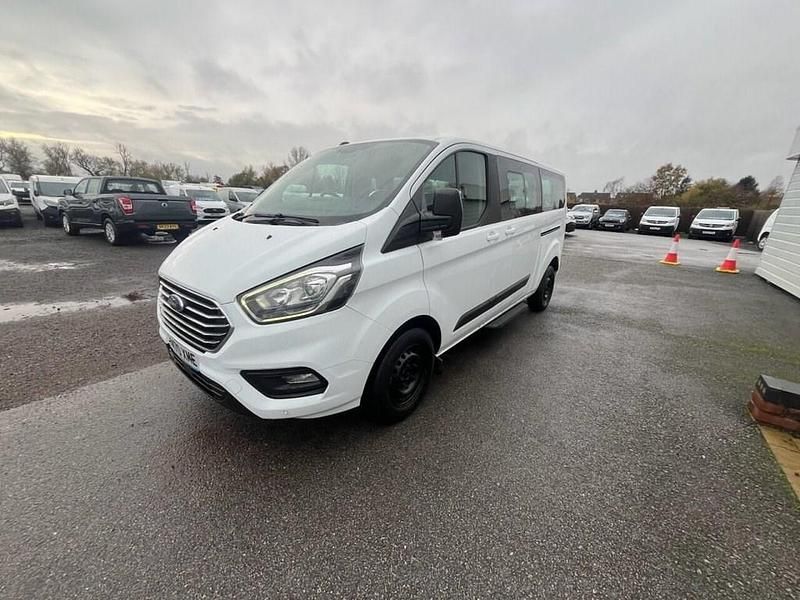 Used Ford Tourneo Custom S 2021 White Van