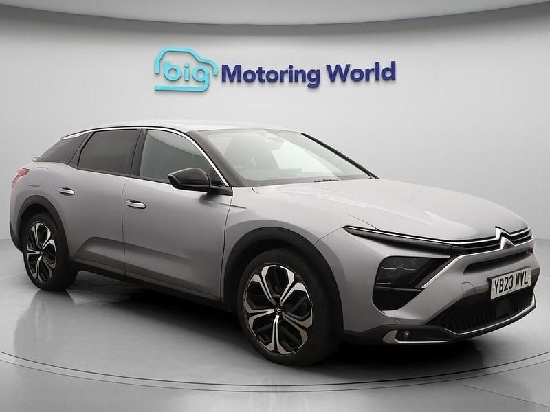 Grey Used 2023 Citroën C5 X PureTech Estate | £13,600 (Fair price) - Image 1/4