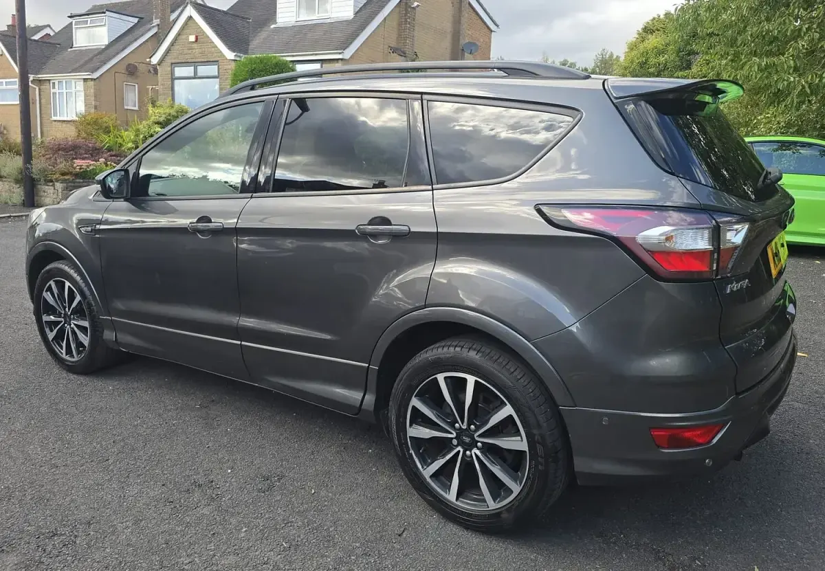 Used Ford Kuga ST-Line 120 HP (88 kW) 2018 Grey SUV