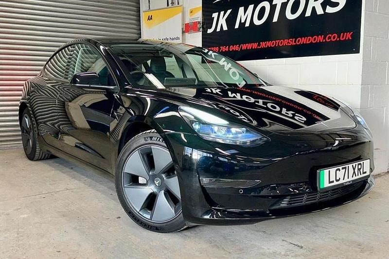 Black Used 2021 Tesla Model 3 Sedan | £23,749 (Fair price) - Image 1/1