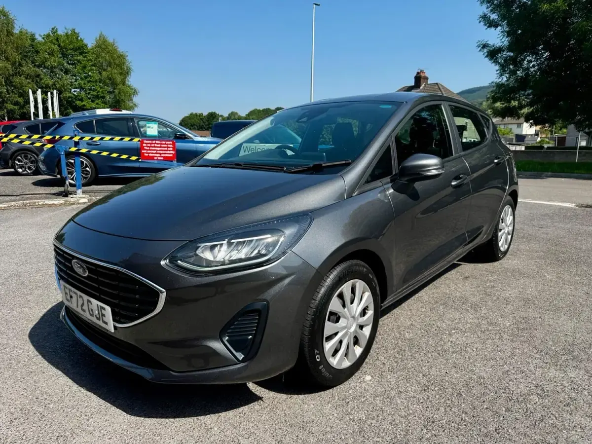 Used Ford Fiesta Trend 75 HP (55 kW) 2022 Grey Hatchback