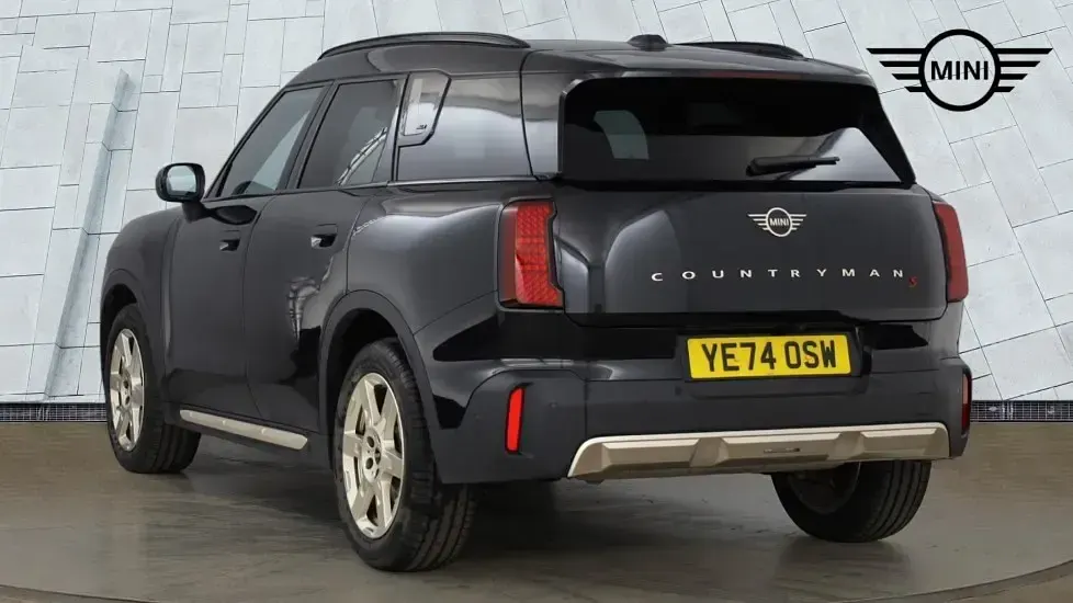 Used Mini Countryman 215 HP (158 kW) 2024 Black SUV