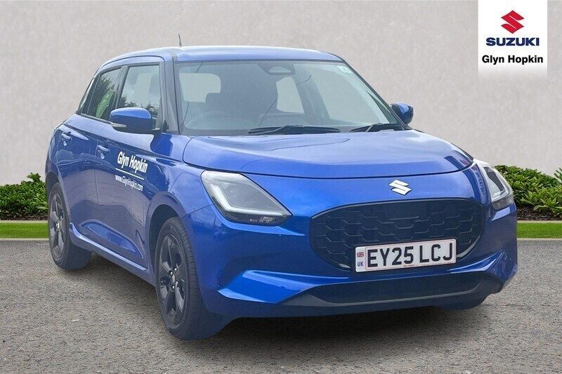 Blue New 2025 Suzuki Swift Hatchback | £19,306 - Image 1/4