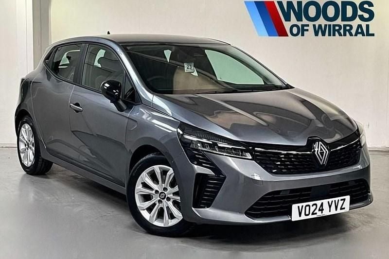Used Renault Clio V Evolution 145 HP (106 kW) 2024 Grey Hatchback