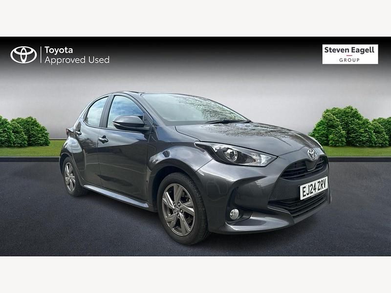 Used Toyota Yaris Hybrid 116 HP (85 kW) 2024 Grey Hatchback