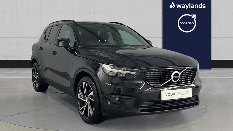 Black Used 2020 Volvo XC40 R-Design Pro SUV | £28,800 (A bit pricey) - Image 1/4