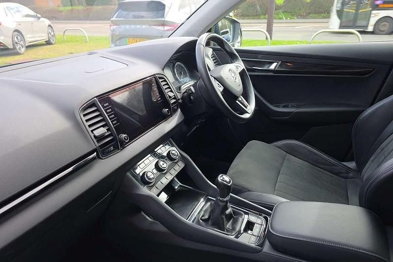 Used Skoda Karoq SE L 150 HP (110 kW) 2020 Blue SUV