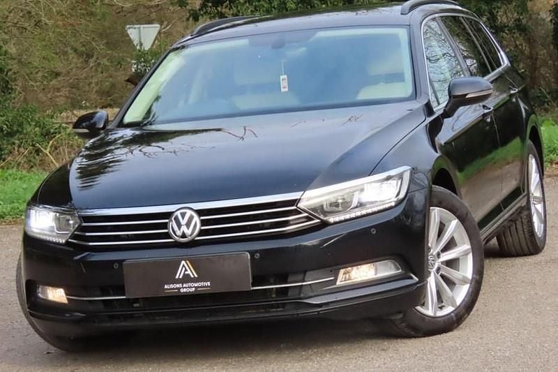 Used VW Passat Business 150 HP (110 kW) 2018 Black Estate