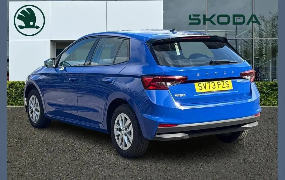 Used Skoda Fabia Comfort 108 HP (79 kW) 2023 Blue Hatchback