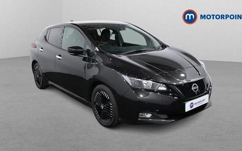 Used Nissan Leaf N-Connecta 110 kW (150 HP) 2025 Hatchback